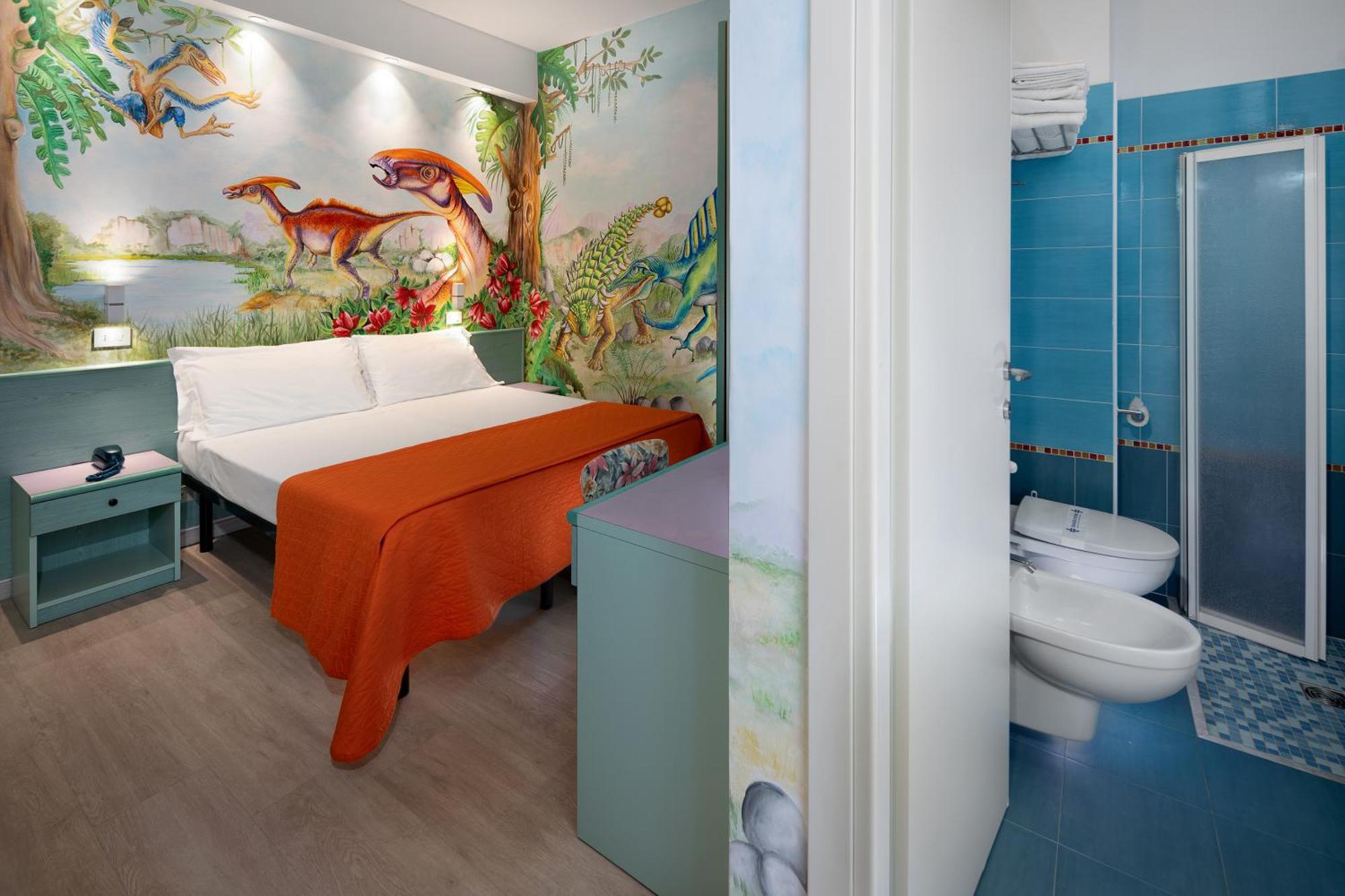 Hotel Eiffel Rimini Quarto foto